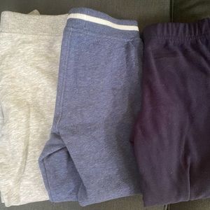 (LOT) boys 5T sweatpants in excellent condition!